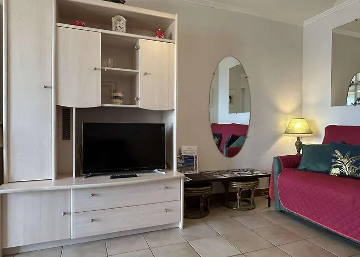2 Pieces 4 Couchages Sur Bn010-004 * Banyuls-sur-Mer